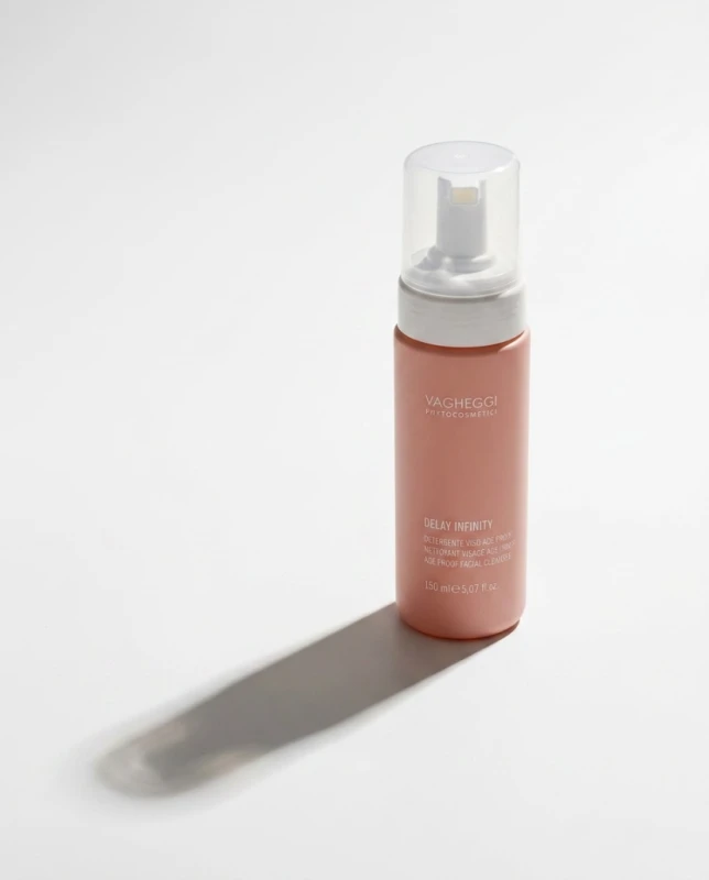 Vagheggi Delay Infinity Age Proof Facial Cleanser 150ml
